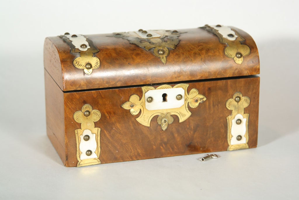 Offered here is a Hobnail Tea Caddy with Bone Inlay Treasure Chest.  Key.